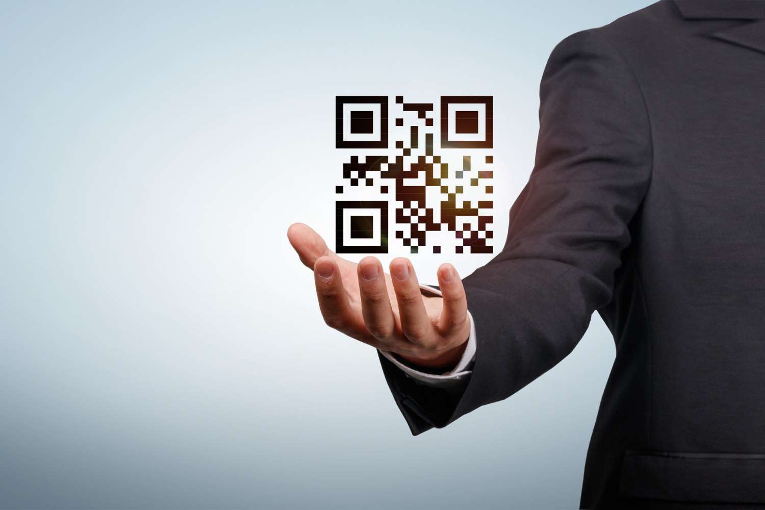 詐騙升級(jí)！出售4萬多個(gè)“收款碼”，坐等分紅收益？